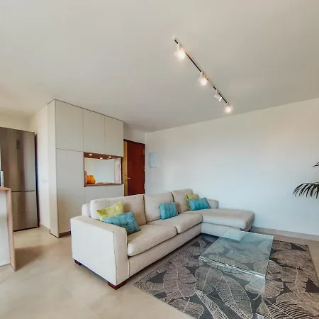 Luminoso Piso Con Vistas Privilegiadas. Lejlighed *