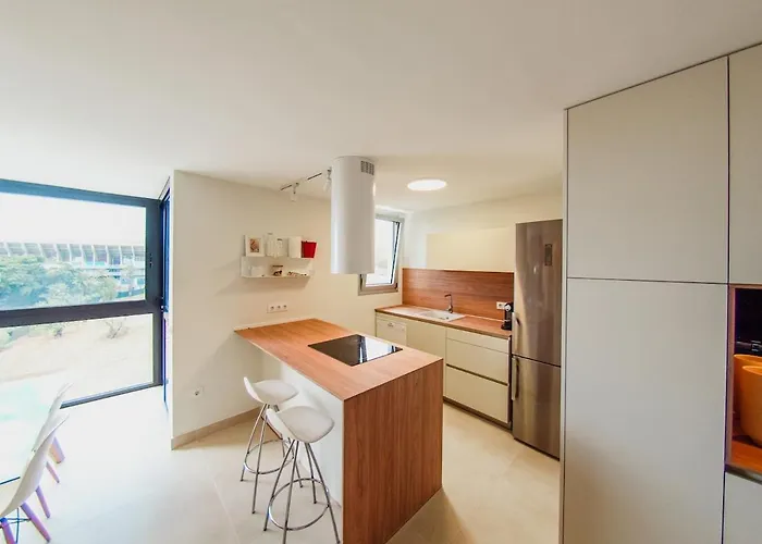 Apartament Luminoso Piso Con Vistas Privilegiadas. *